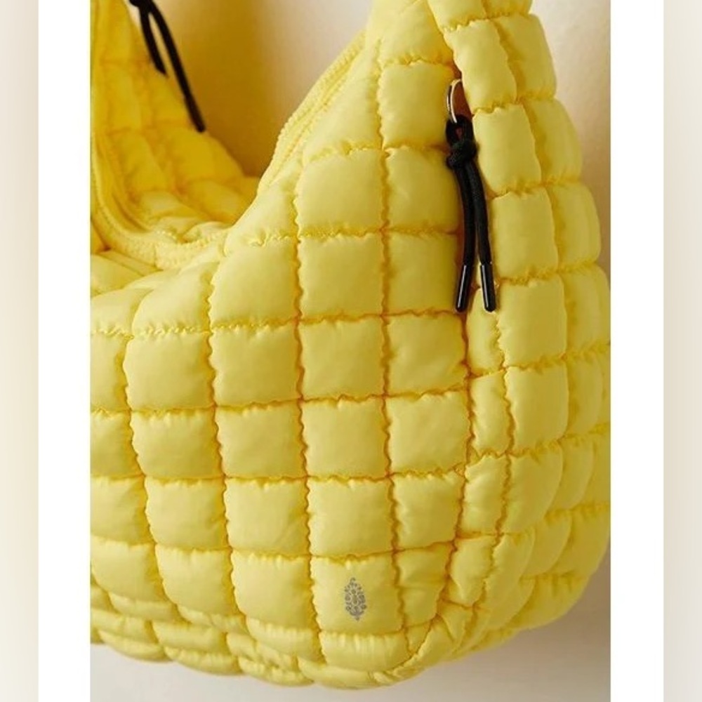 FP MOVEMENT Quilted Carryall Bag Sour Citrus Yellow NWT - Picture 2 of 10